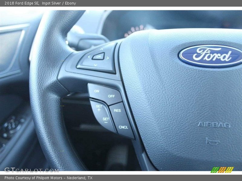 Ingot Silver / Ebony 2018 Ford Edge SE