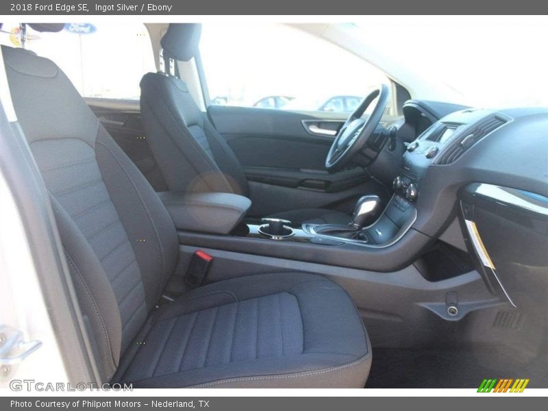 Ingot Silver / Ebony 2018 Ford Edge SE