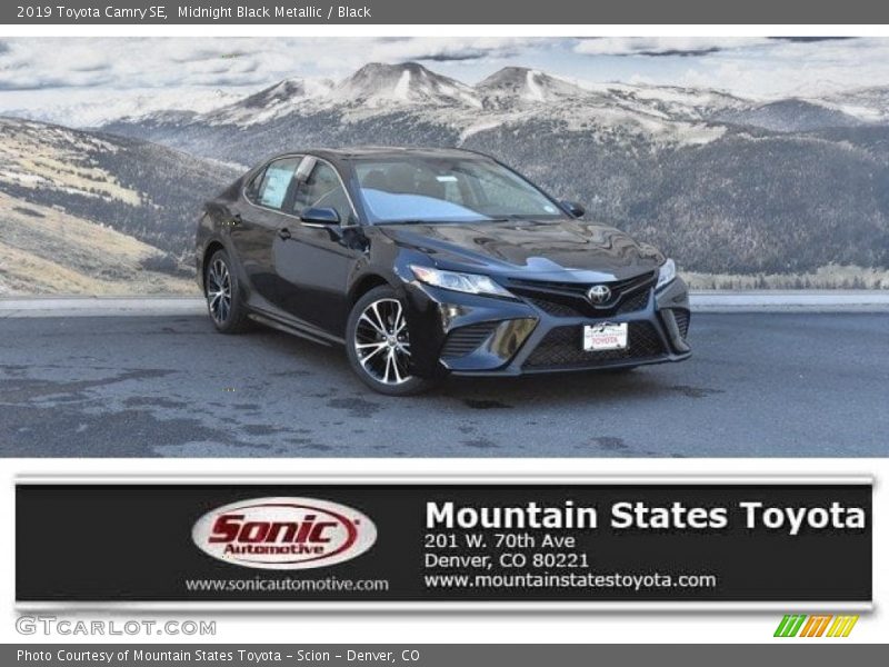 Midnight Black Metallic / Black 2019 Toyota Camry SE