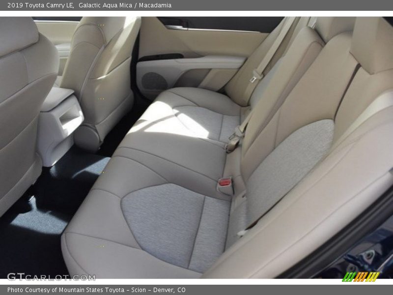 Galactic Aqua Mica / Macadamia 2019 Toyota Camry LE