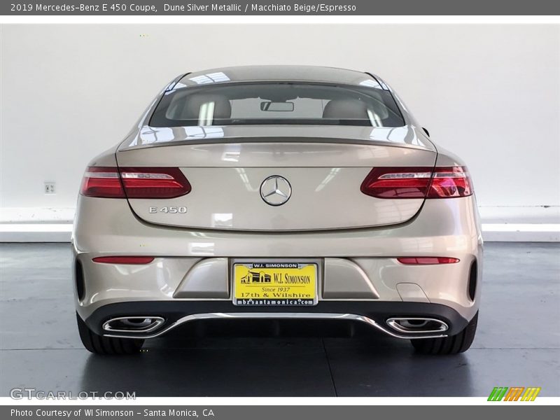 Dune Silver Metallic / Macchiato Beige/Espresso 2019 Mercedes-Benz E 450 Coupe