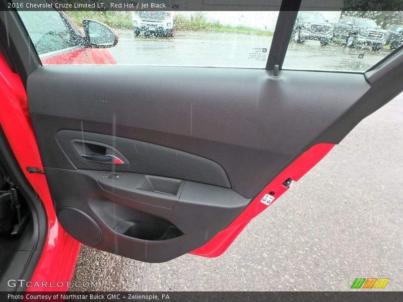 Red Hot / Jet Black 2016 Chevrolet Cruze Limited LT