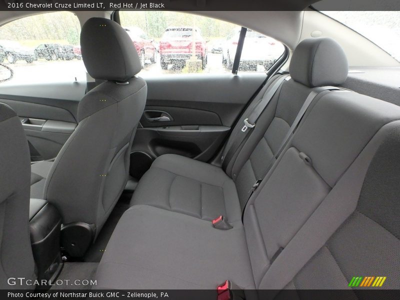 Red Hot / Jet Black 2016 Chevrolet Cruze Limited LT