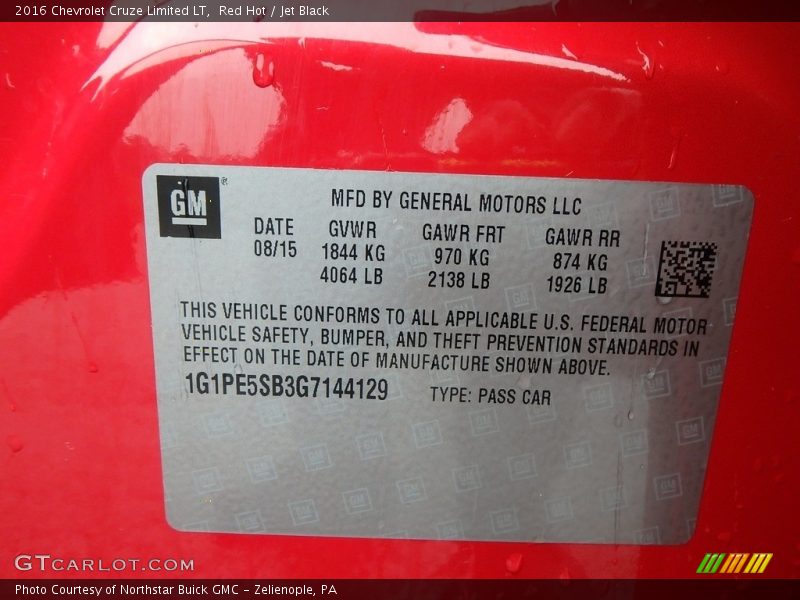 Red Hot / Jet Black 2016 Chevrolet Cruze Limited LT