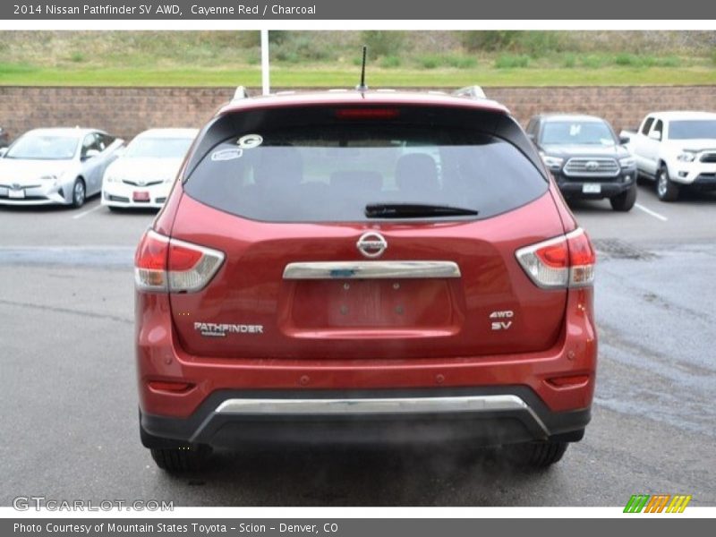 Cayenne Red / Charcoal 2014 Nissan Pathfinder SV AWD