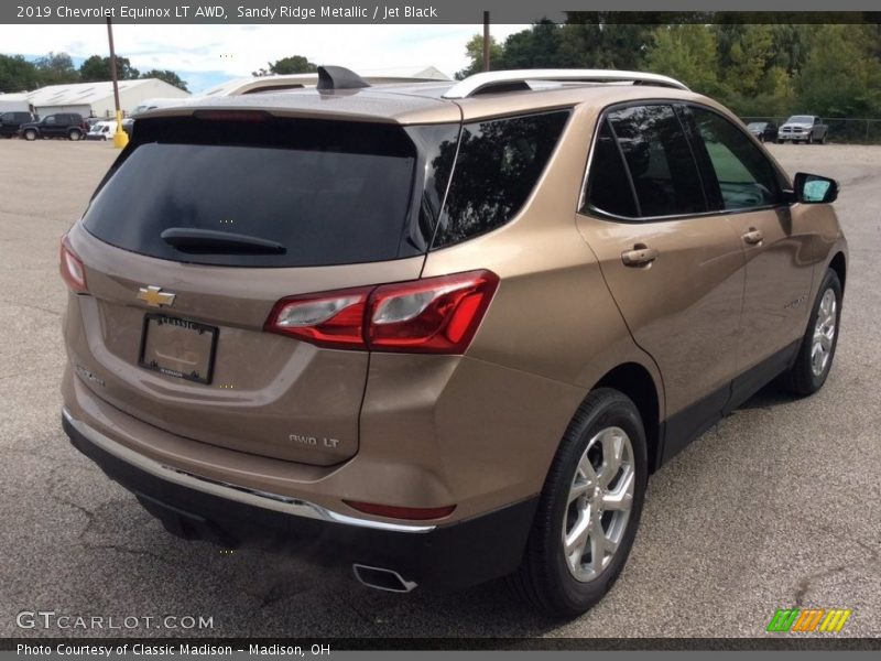Sandy Ridge Metallic / Jet Black 2019 Chevrolet Equinox LT AWD
