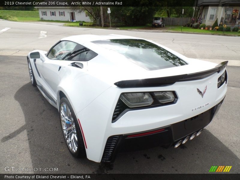 Arctic White / Adrenaline Red 2019 Chevrolet Corvette Z06 Coupe