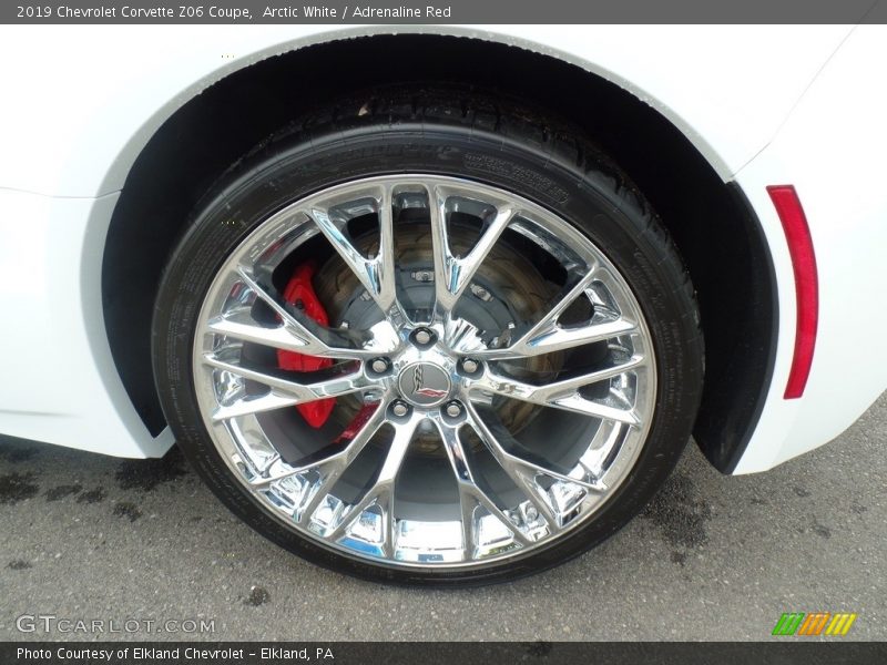 Arctic White / Adrenaline Red 2019 Chevrolet Corvette Z06 Coupe