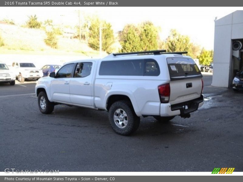 Super White / Black 2016 Toyota Tacoma SR5 Double Cab 4x4