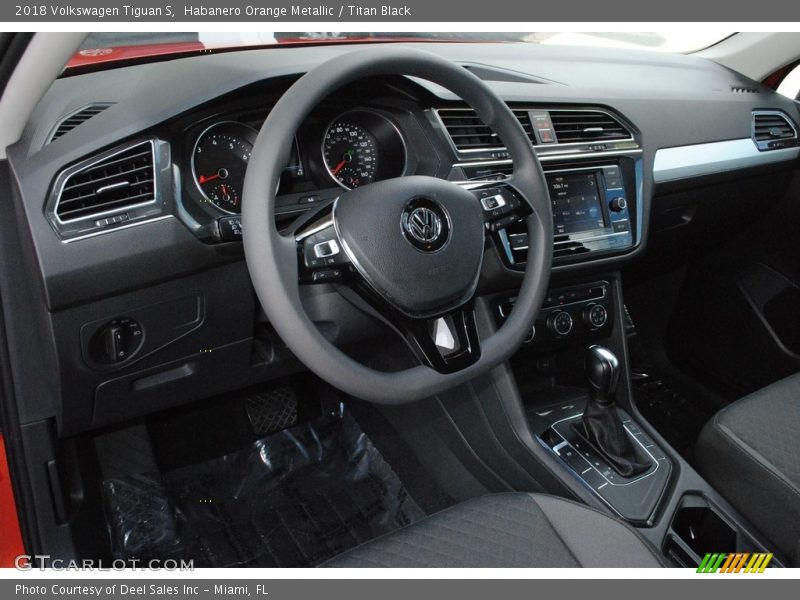  2018 Tiguan S Titan Black Interior