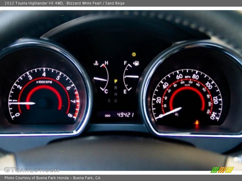 Blizzard White Pearl / Sand Beige 2013 Toyota Highlander V6 4WD