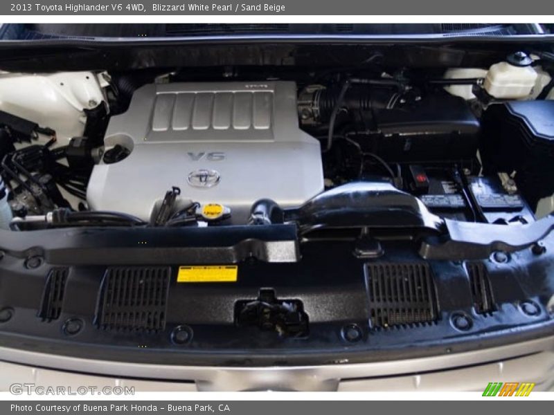 Blizzard White Pearl / Sand Beige 2013 Toyota Highlander V6 4WD