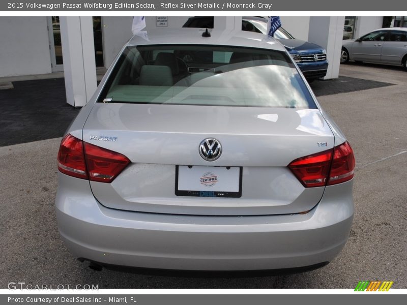Reflex Silver Metallic / Moonrock Gray 2015 Volkswagen Passat Wolfsburg Edition Sedan