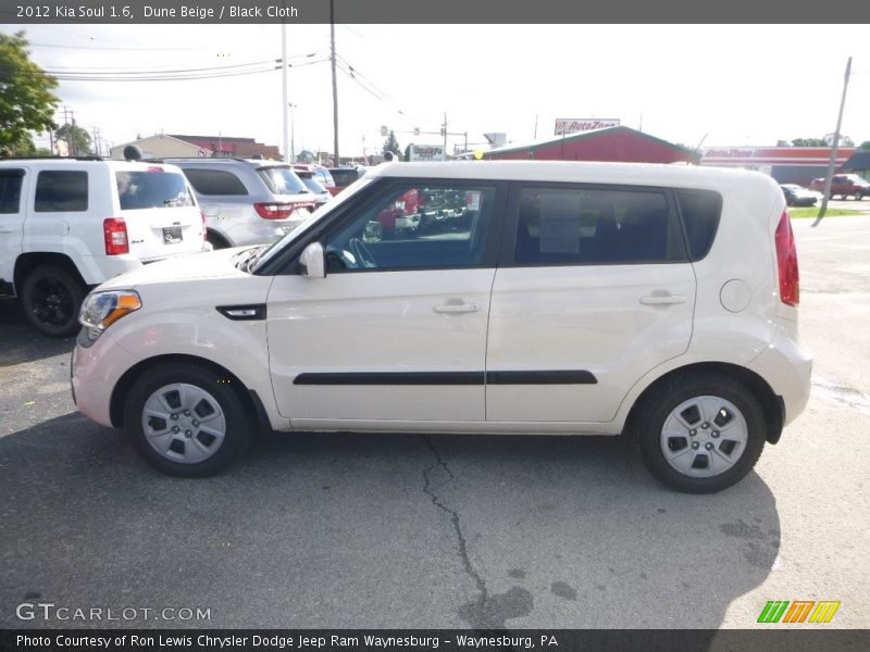 Dune Beige / Black Cloth 2012 Kia Soul 1.6