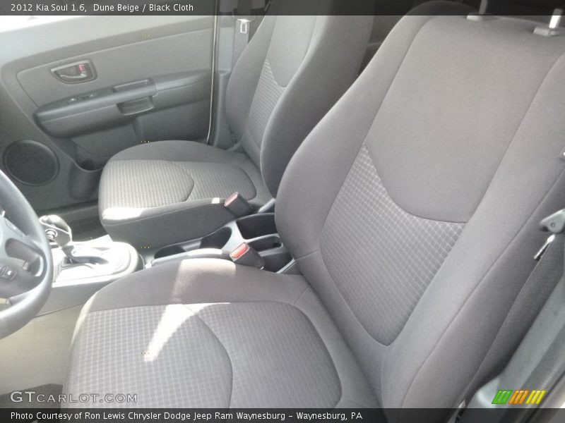 Dune Beige / Black Cloth 2012 Kia Soul 1.6