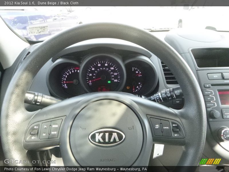 Dune Beige / Black Cloth 2012 Kia Soul 1.6