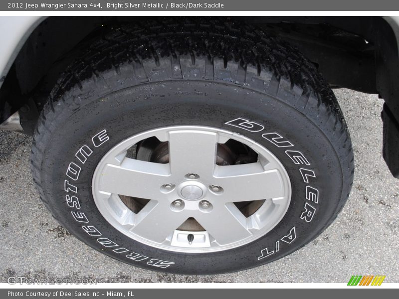 Bright Silver Metallic / Black/Dark Saddle 2012 Jeep Wrangler Sahara 4x4