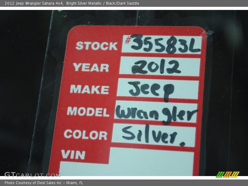 Bright Silver Metallic / Black/Dark Saddle 2012 Jeep Wrangler Sahara 4x4