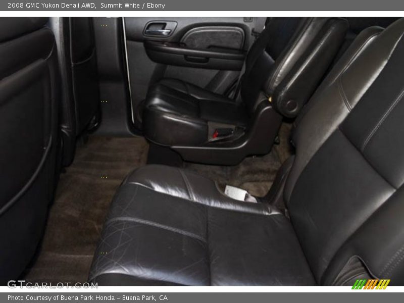 Summit White / Ebony 2008 GMC Yukon Denali AWD
