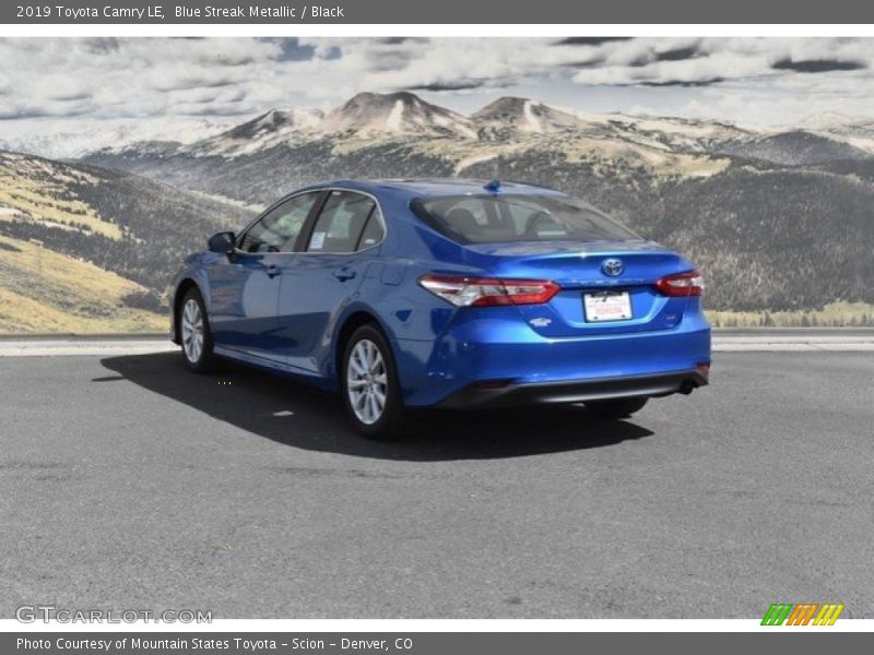 Blue Streak Metallic / Black 2019 Toyota Camry LE