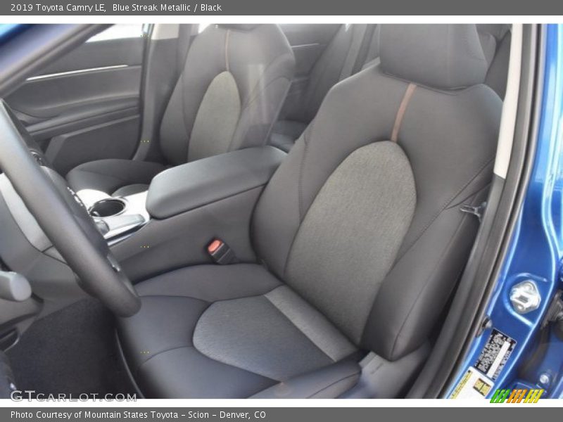 Blue Streak Metallic / Black 2019 Toyota Camry LE