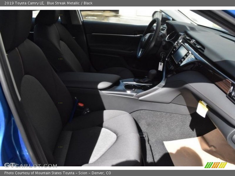 Blue Streak Metallic / Black 2019 Toyota Camry LE