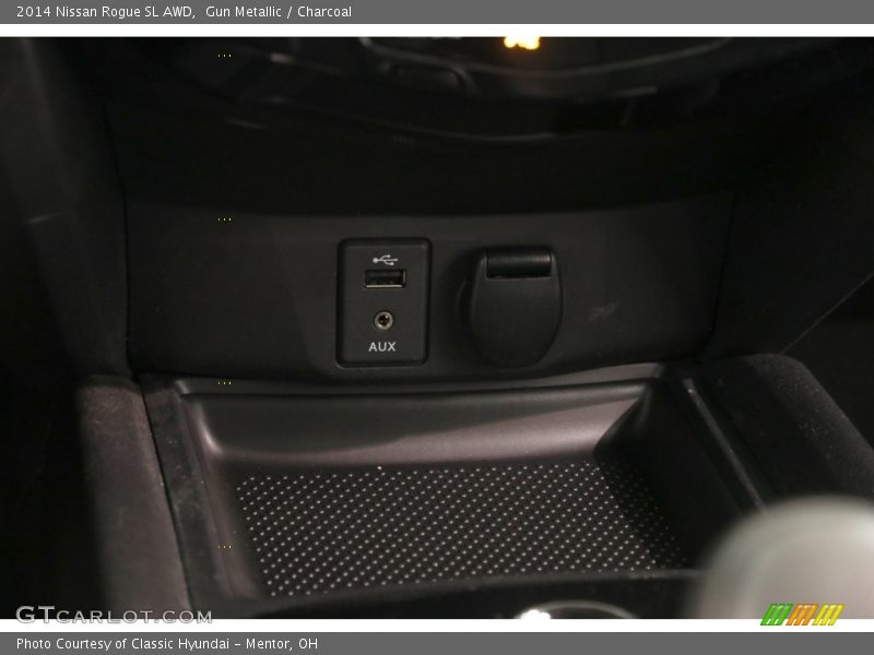 Gun Metallic / Charcoal 2014 Nissan Rogue SL AWD