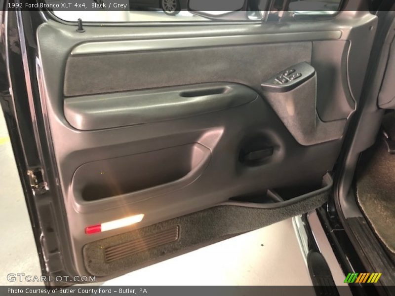 Door Panel of 1992 Bronco XLT 4x4