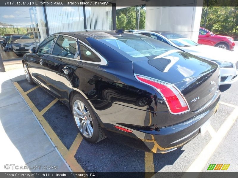 Farallon Black / Jet/Ivory 2017 Jaguar XJ XJL Portfolio AWD