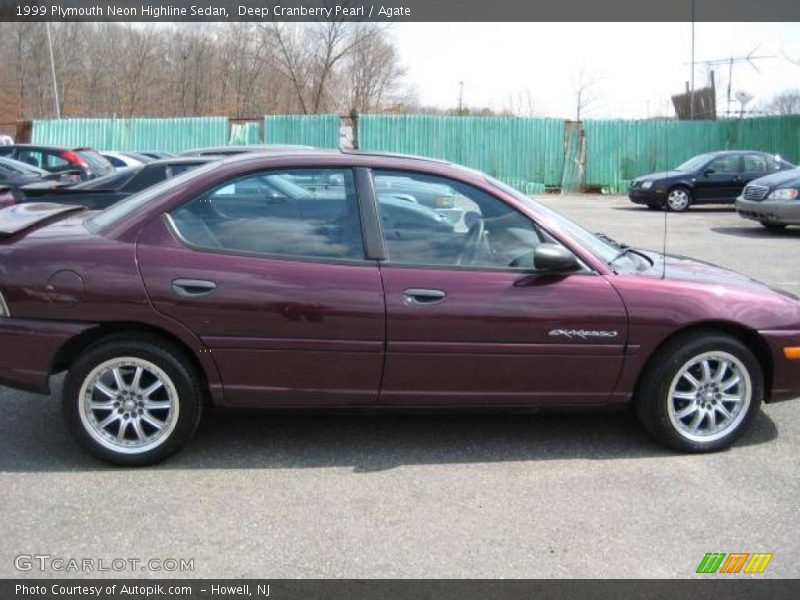Deep Cranberry Pearl / Agate 1999 Plymouth Neon Highline Sedan
