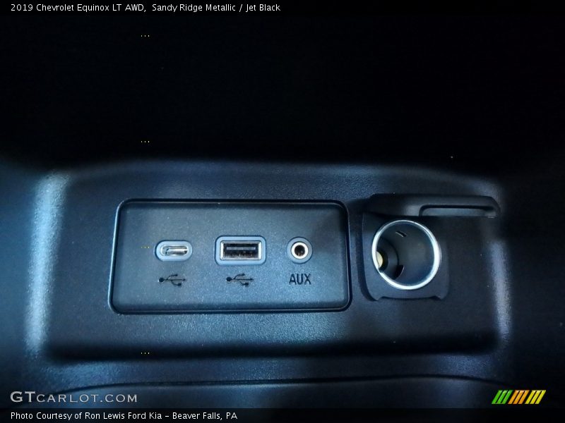 Sandy Ridge Metallic / Jet Black 2019 Chevrolet Equinox LT AWD