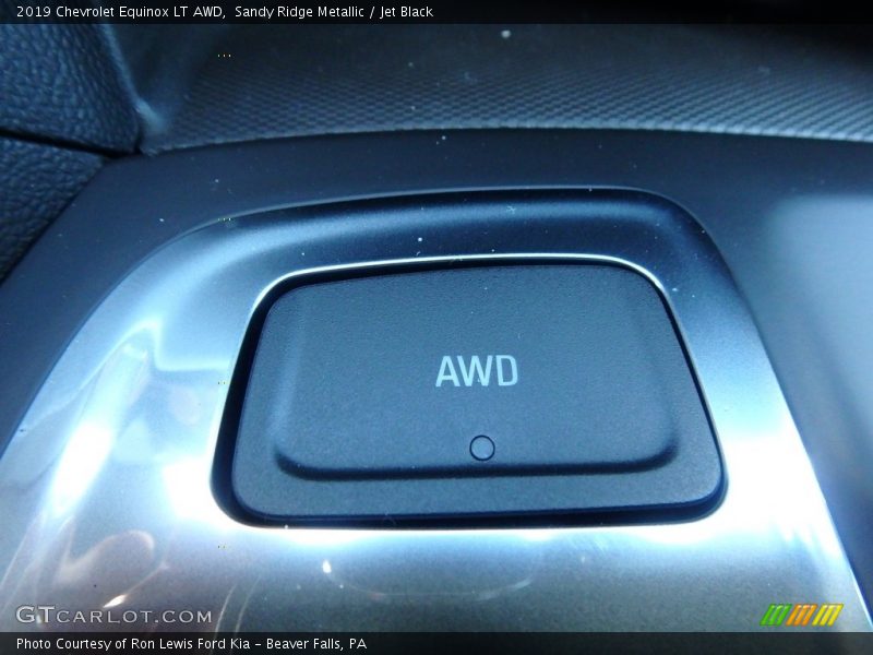 Sandy Ridge Metallic / Jet Black 2019 Chevrolet Equinox LT AWD