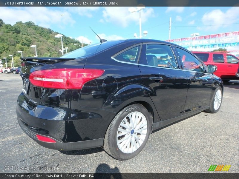 Shadow Black / Charcoal Black 2018 Ford Focus Titanium Sedan