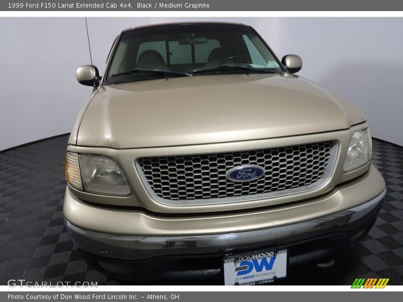 Black / Medium Graphite 1999 Ford F150 Lariat Extended Cab 4x4