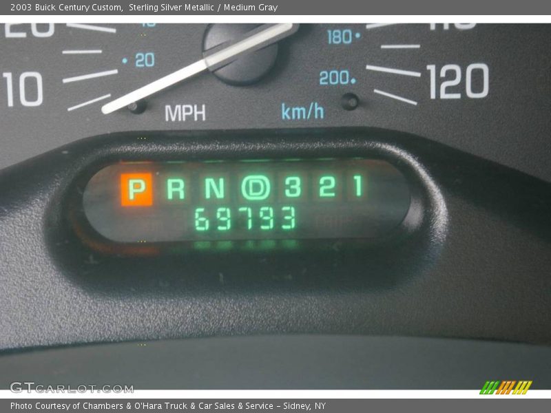 Sterling Silver Metallic / Medium Gray 2003 Buick Century Custom