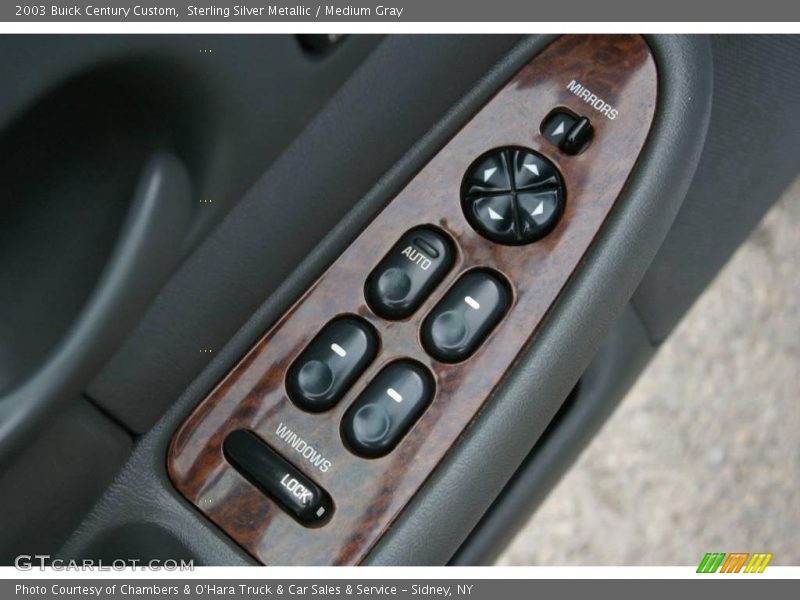 Sterling Silver Metallic / Medium Gray 2003 Buick Century Custom