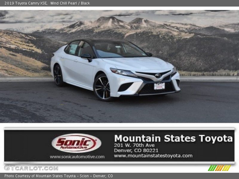Wind Chill Pearl / Black 2019 Toyota Camry XSE