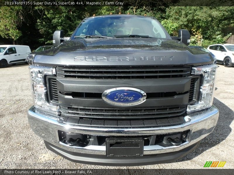 Magnetic / Earth Gray 2019 Ford F350 Super Duty XL SuperCab 4x4