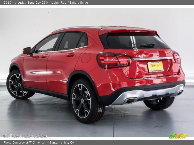 Jupiter Red / Sahara Beige 2019 Mercedes-Benz GLA 250