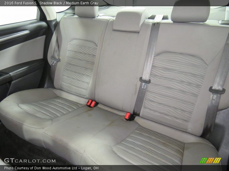 Shadow Black / Medium Earth Gray 2016 Ford Fusion S