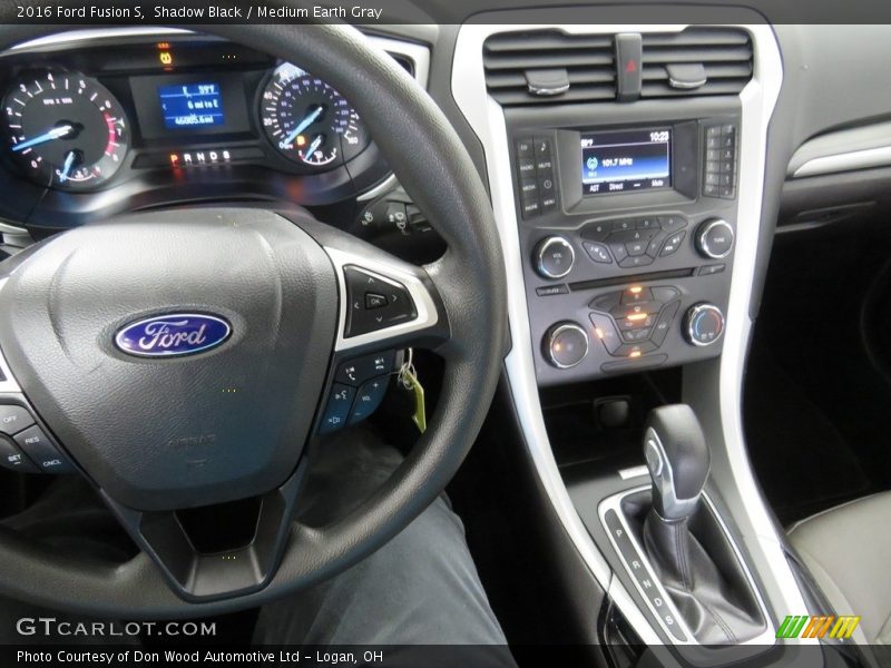 Shadow Black / Medium Earth Gray 2016 Ford Fusion S