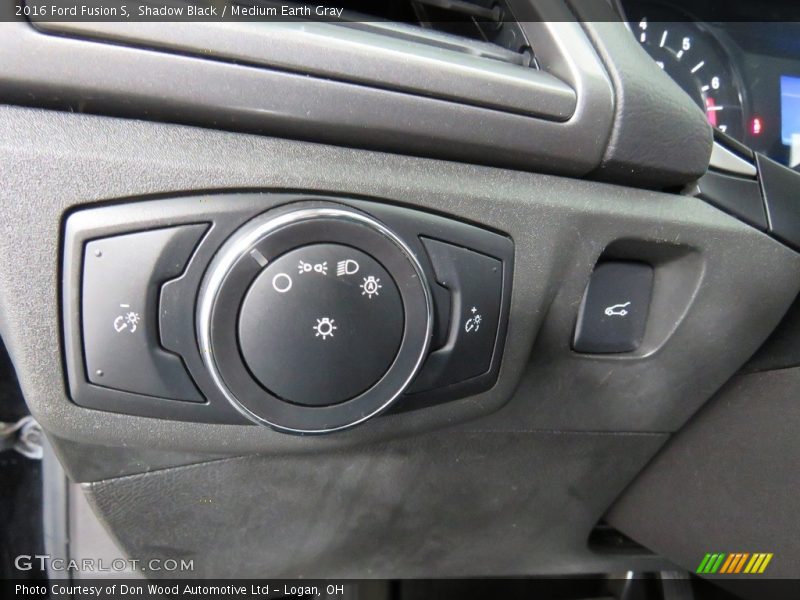 Shadow Black / Medium Earth Gray 2016 Ford Fusion S