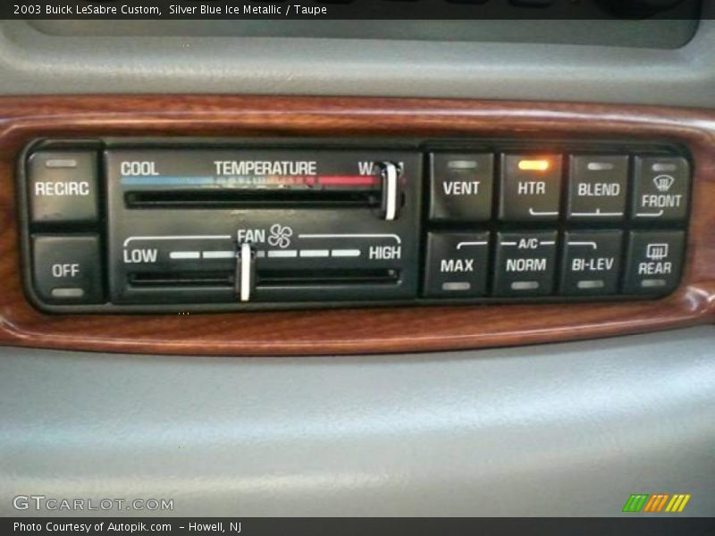 Silver Blue Ice Metallic / Taupe 2003 Buick LeSabre Custom