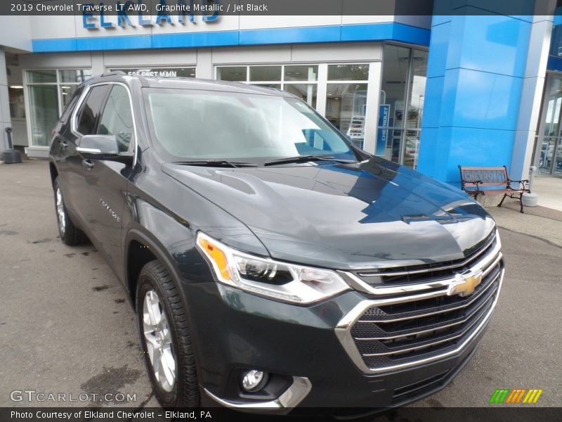 Graphite Metallic / Jet Black 2019 Chevrolet Traverse LT AWD