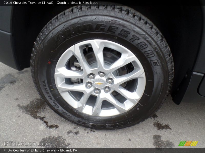 Graphite Metallic / Jet Black 2019 Chevrolet Traverse LT AWD