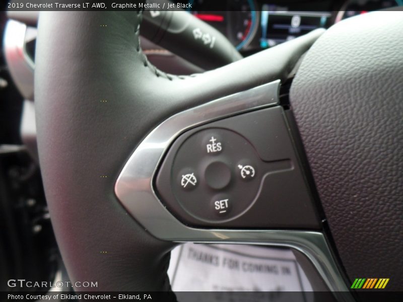Graphite Metallic / Jet Black 2019 Chevrolet Traverse LT AWD