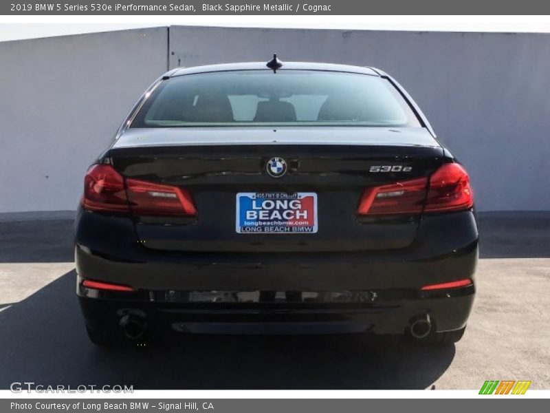 Black Sapphire Metallic / Cognac 2019 BMW 5 Series 530e iPerformance Sedan