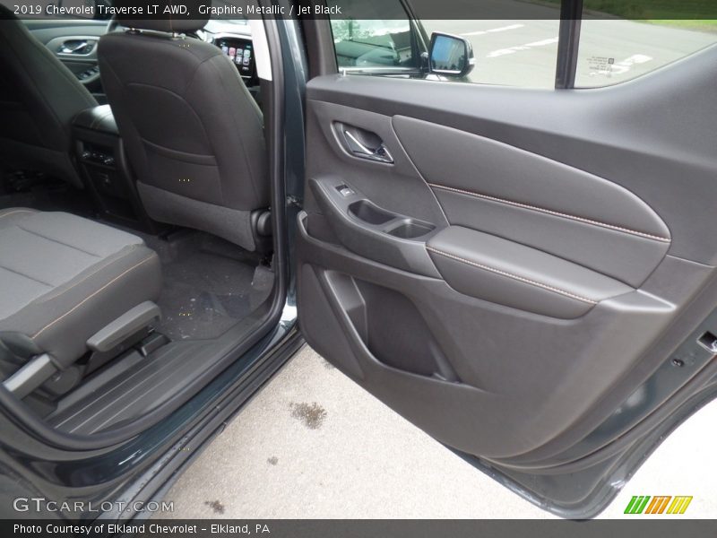 Graphite Metallic / Jet Black 2019 Chevrolet Traverse LT AWD