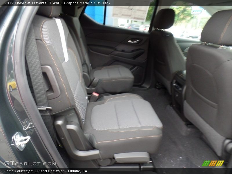 Graphite Metallic / Jet Black 2019 Chevrolet Traverse LT AWD