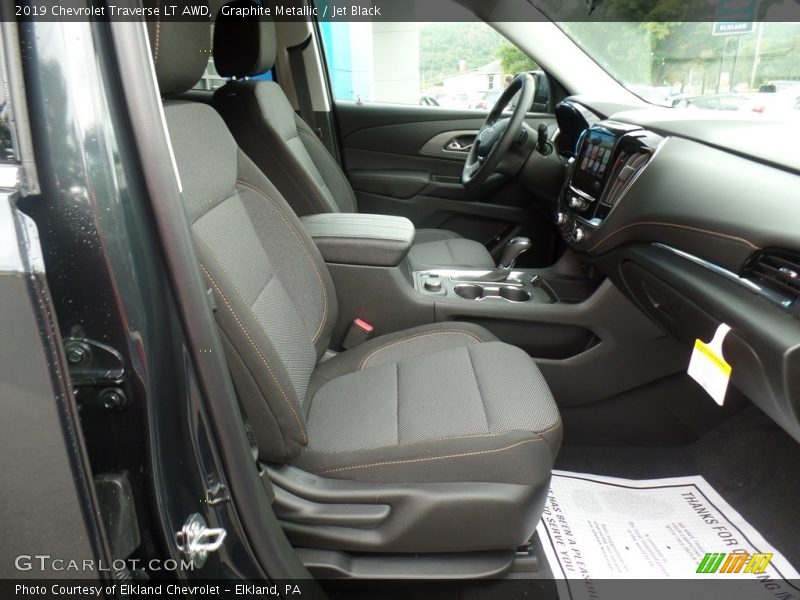 Graphite Metallic / Jet Black 2019 Chevrolet Traverse LT AWD